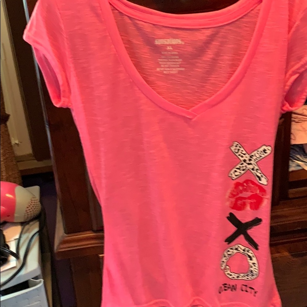 XOXO tee shirt from Ocean City Maryland